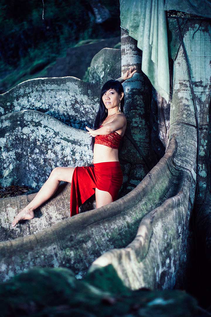 Long Inhale Skirt - Rubi Red