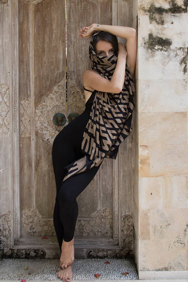 Transformer Sarong/Scarf - Black Gold